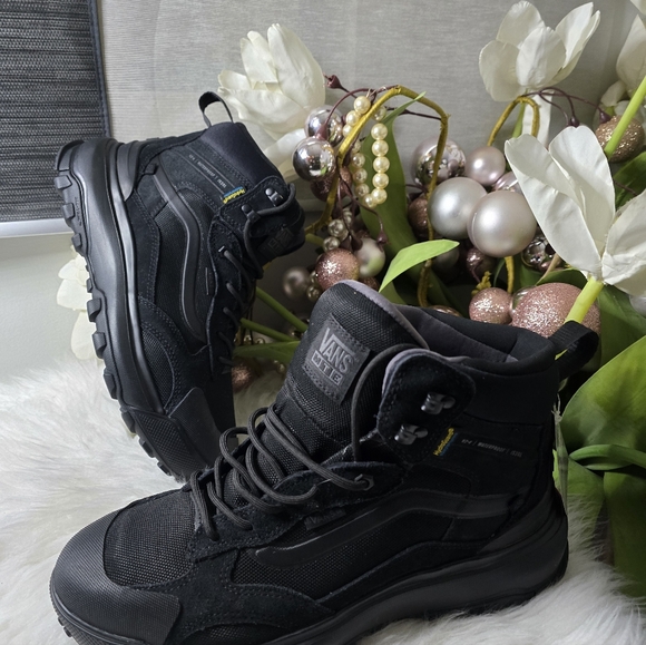 Vans MTE Crestline Waterproof Insulated mens BootsSize10 - Picture 2 of 4